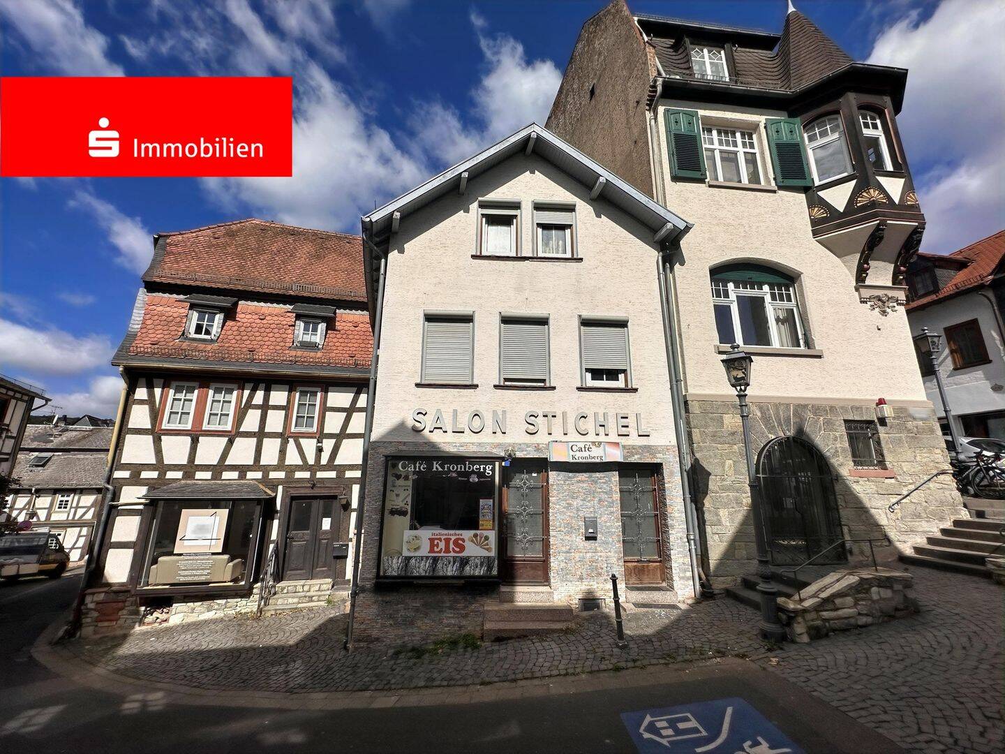 Fachwerkhaus in zentraler Lage von Kronberg für Kapitalanleger