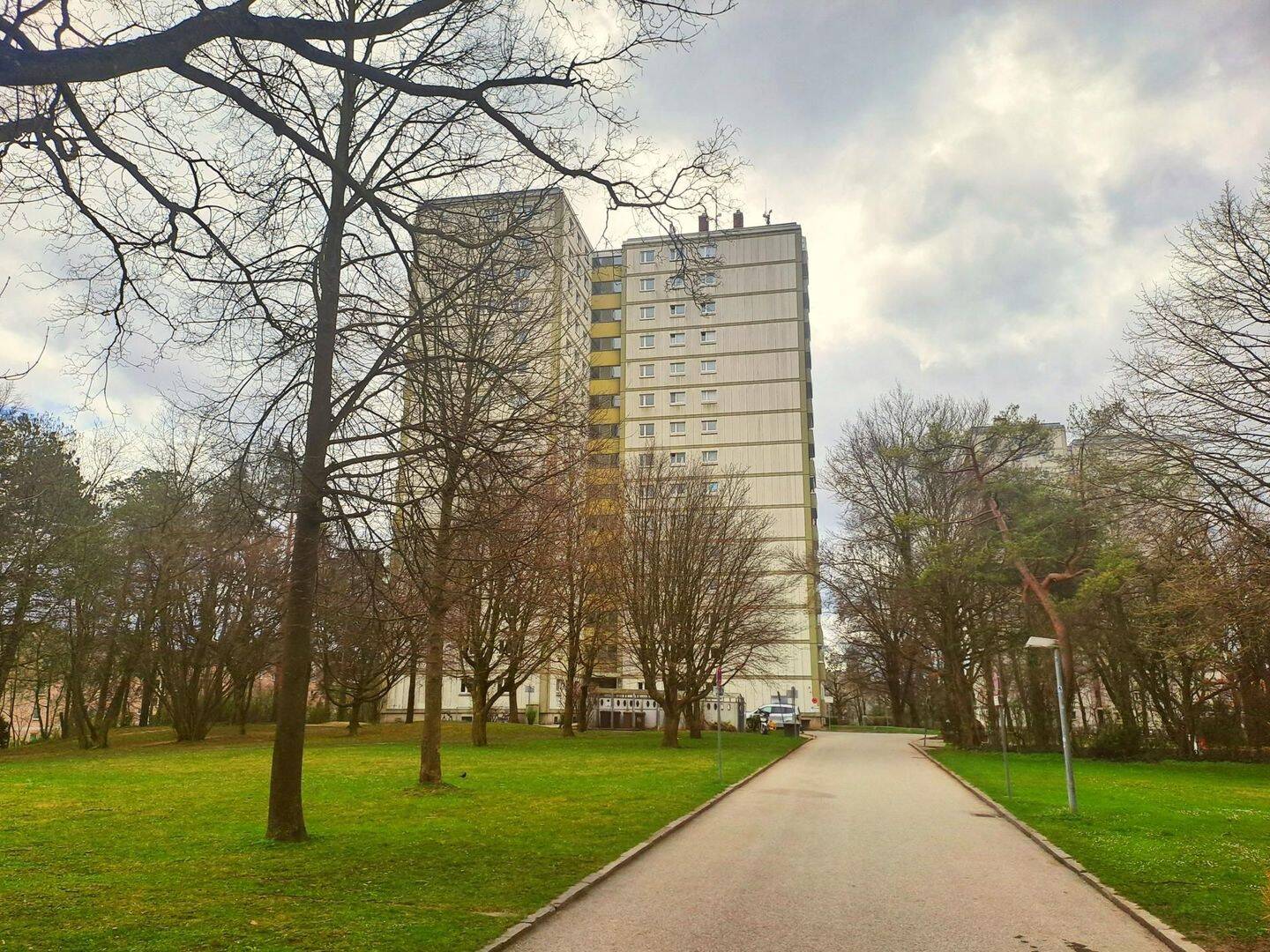 Für Investoren mit Weitblick... – München – Vorschaubild 4