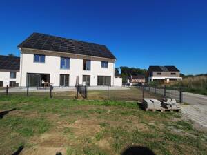 MODERN · HOCHWERTIG · ENERGIEEFFIZIENT! Doppelhaushälften in begehrter Lage von Haimhausen
