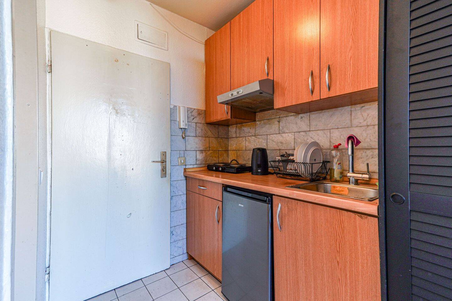 Zentrale Kapitalanlage mit Perspektive - Apartment im Herzen Charlottenburgs – Berlin – Vorschaubild 6