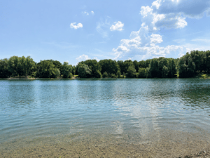 RESERVIERT: 4-Zimmer-Wohnung am Lerchenauer See - seltene renovierungsbedürftige Gelegenheit – 80995 München – Vorschaubild 4