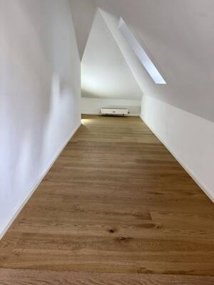 Lichtdurchflutete & klimatisierte DG-Wohnung in Stuttgart West – 70197 Stuttgart – Vorschaubild 6