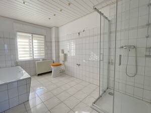 Freistehendes Einfamilienhaus mit Potenzial auf weitläufigem Grundstück inklusive Bebauungsoption für ein weiteres Haus! – 99097 Erfurt – Vorschaubild 9
