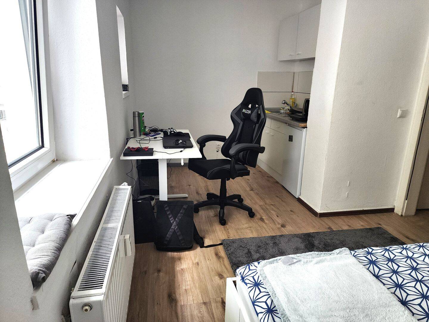 Gemütliches Apartment - ideal für Singles - Jobcenter 1 Person möglich – Krefeld – Vorschaubild 2