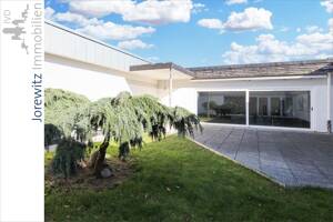 Top-Lage Sieker-Schweiz: Großzügiger und gut aufgeteilter Atrium-Bungalow mit Garage – 33605 Bielefeld – Vorschaubild 3