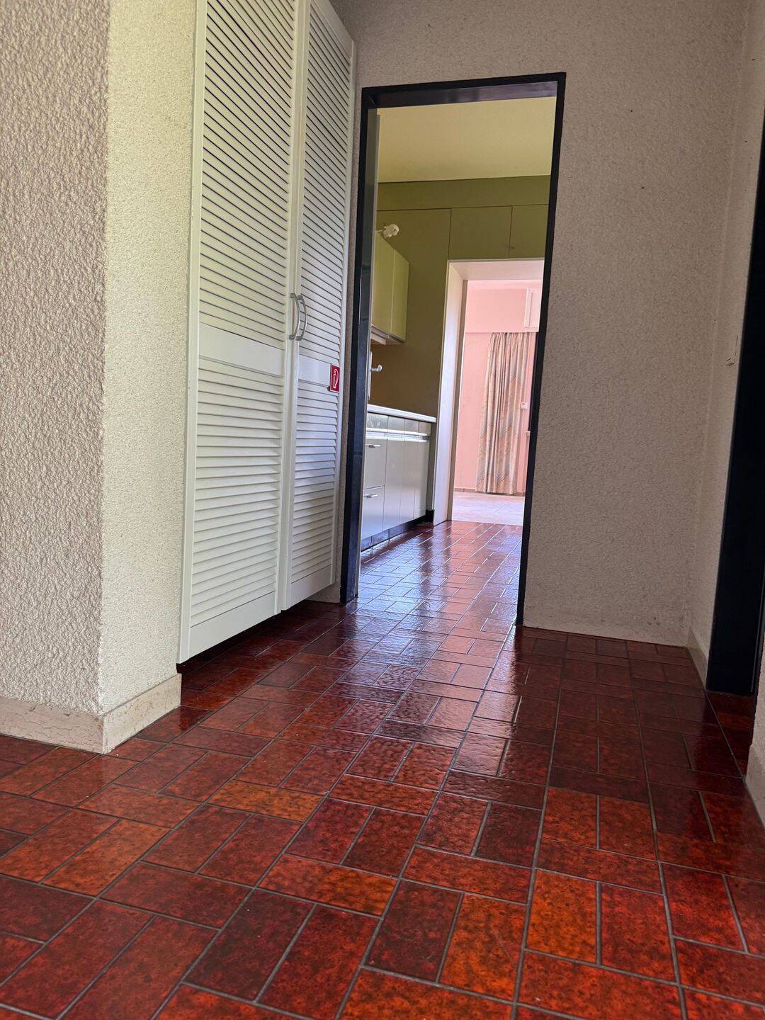 Bungalow am Waldrand in Top-Wohnlage Wehrheim/Saalburgsiedl. Gr 1237m²/ Wfl 177 m² 30km Frankfurt/M. – Wehrheim – Vorschaubild 7