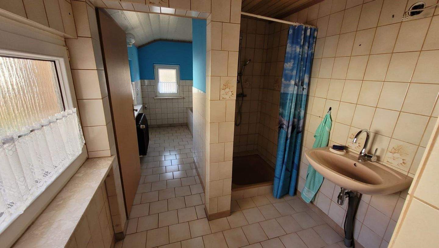 Wohlfühlhaus mit viel Charme – Regis-Breitingen – Vorschaubild 9