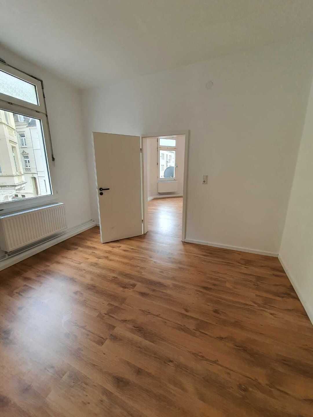 2-Zimmer-Wohnung in Denkmalhaus von 1895 in Wuppertal-Oberbarmen – Wuppertal – Vorschaubild 7