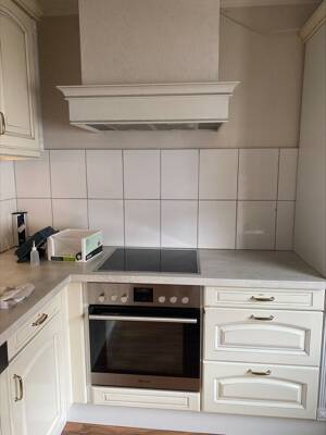 Großzügige Wohnung 2. OG, 2 Balkone, Nähe Berufsschule, Krankenhaus, Mosel – 56073 Koblenz – Vorschaubild 9