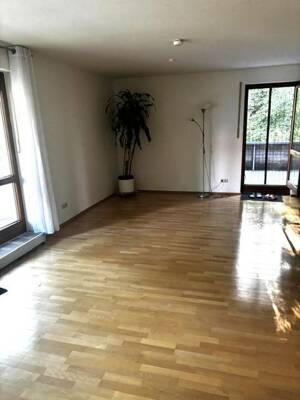 2-Zi-Wohnung, 1 Dachterrasse, 1 Loggia, EBK, Lift ab 1.9.2026 – 81479 München – Vorschaubild 3
