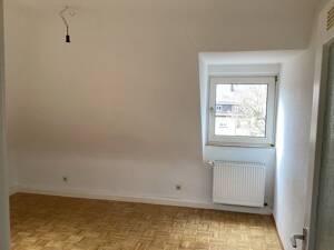 Schöne 2,5-Zimmer Dachgeschoss Wohnung! – 74072 Heilbronn – Vorschaubild 7