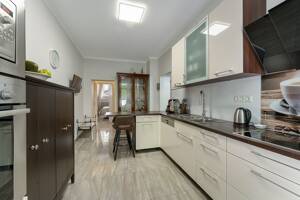 Sanierte 2,5-Zimmer-Wohnung in der Balthasarstraße mit Garage! – 50670 Köln – Vorschaubild 6