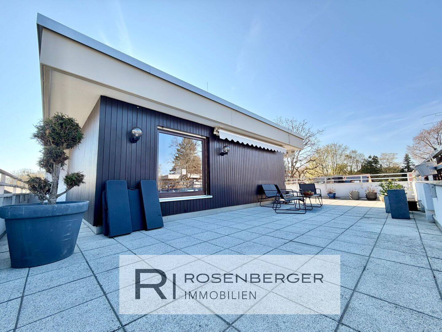 Außergewöhnliches Penthouse mit umlaufender Dachterrasse