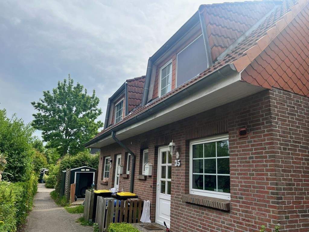 *** SCHÖNES REIHENMITTELHAUS ALS KAPITALANLAGE *** – Tornesch – Bild 1 von 6