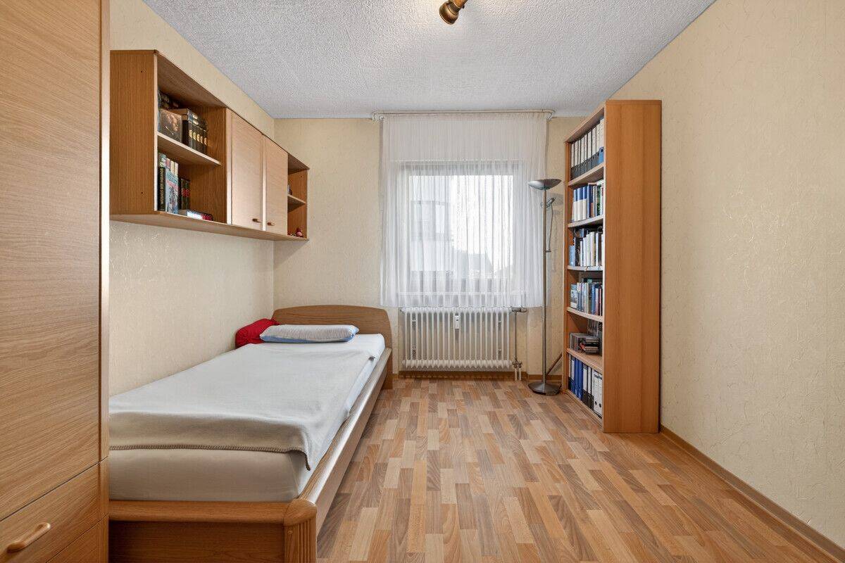 Ideal für Familien oder Kapitalanleger: 4-Zi-WHG mit Balkon und TG-Stellplatz – Pforzheim – Vorschaubild 9