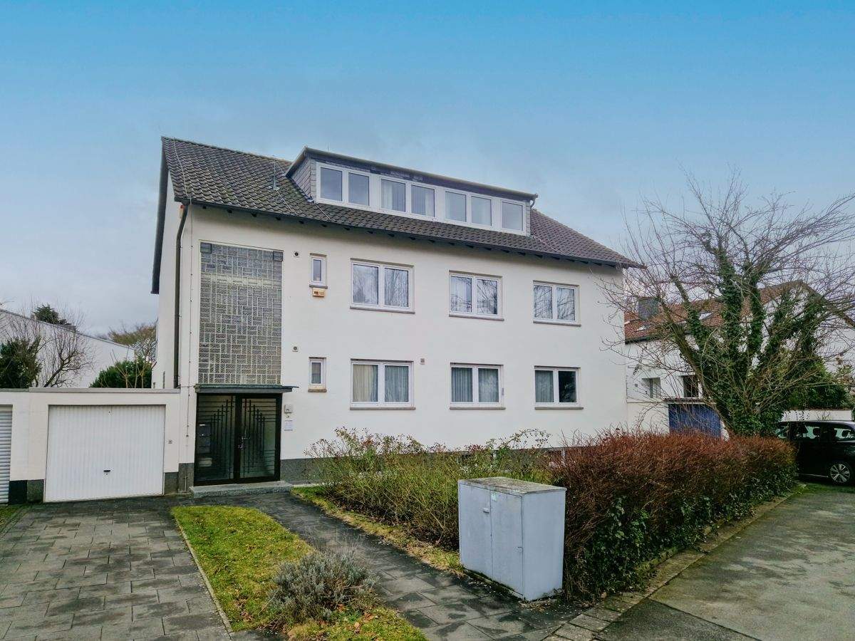 MZ-Oberstadt: Premium-Lage! Mehrfamilienhaus mit 340m²! Großer Garten! Seltene Gelegenheit! – Mainz – Bild 1 von 9