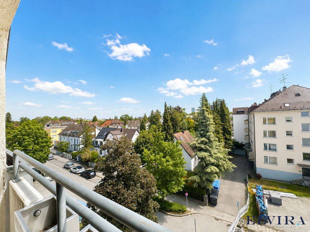 ELVIRA - Moosach, lichtdurchflutete Dachgeschosswohnung mit Südost-Loggia in begehrter Lage – München – Vorschaubild 4