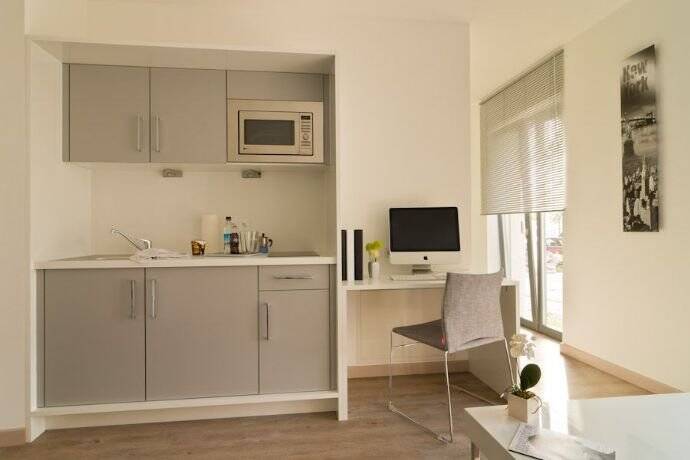 Top möbl. Studentenapartment mit ALL inclusive Miete ! – Ingolstadt – Vorschaubild 4