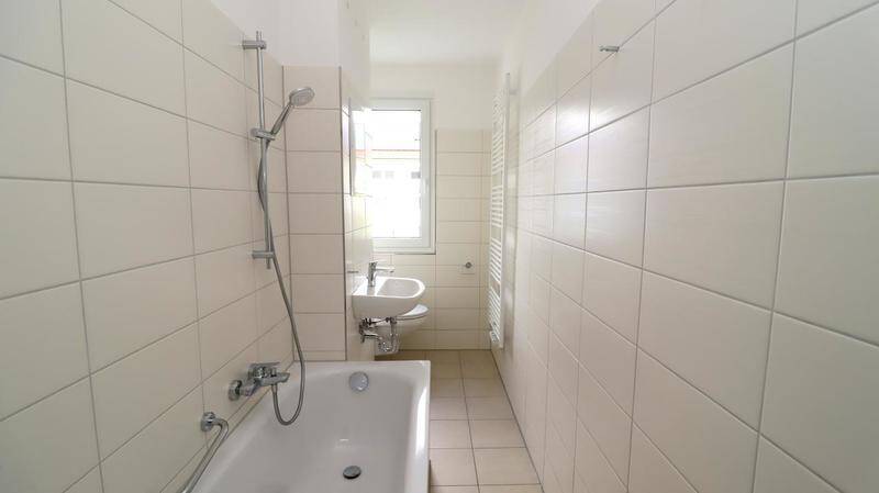 Die perfekte Pendlerwohnung: Stadtnah + Grün + Autobahnanbindung – Chemnitz – Vorschaubild 5