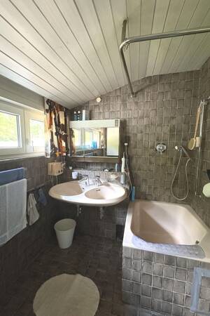 Freistehendes Einfamilienhaus mit Pool und Panoramablick im Dachswald !!! – 70569 Stuttgart – Vorschaubild 7