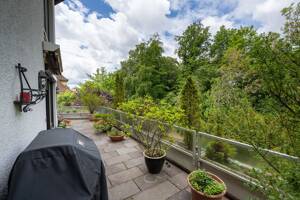 AIGNER - Dachterrasse am Isarhochufer: Maisonettewohnung in priviligierter Lage in Harlaching – 81545 München – Vorschaubild 3