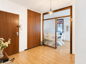 Gut geschnittene 2-Zimmer-Wohnung mit Balkon in Bad Godesberg – 53117 Bonn – Vorschaubild 2