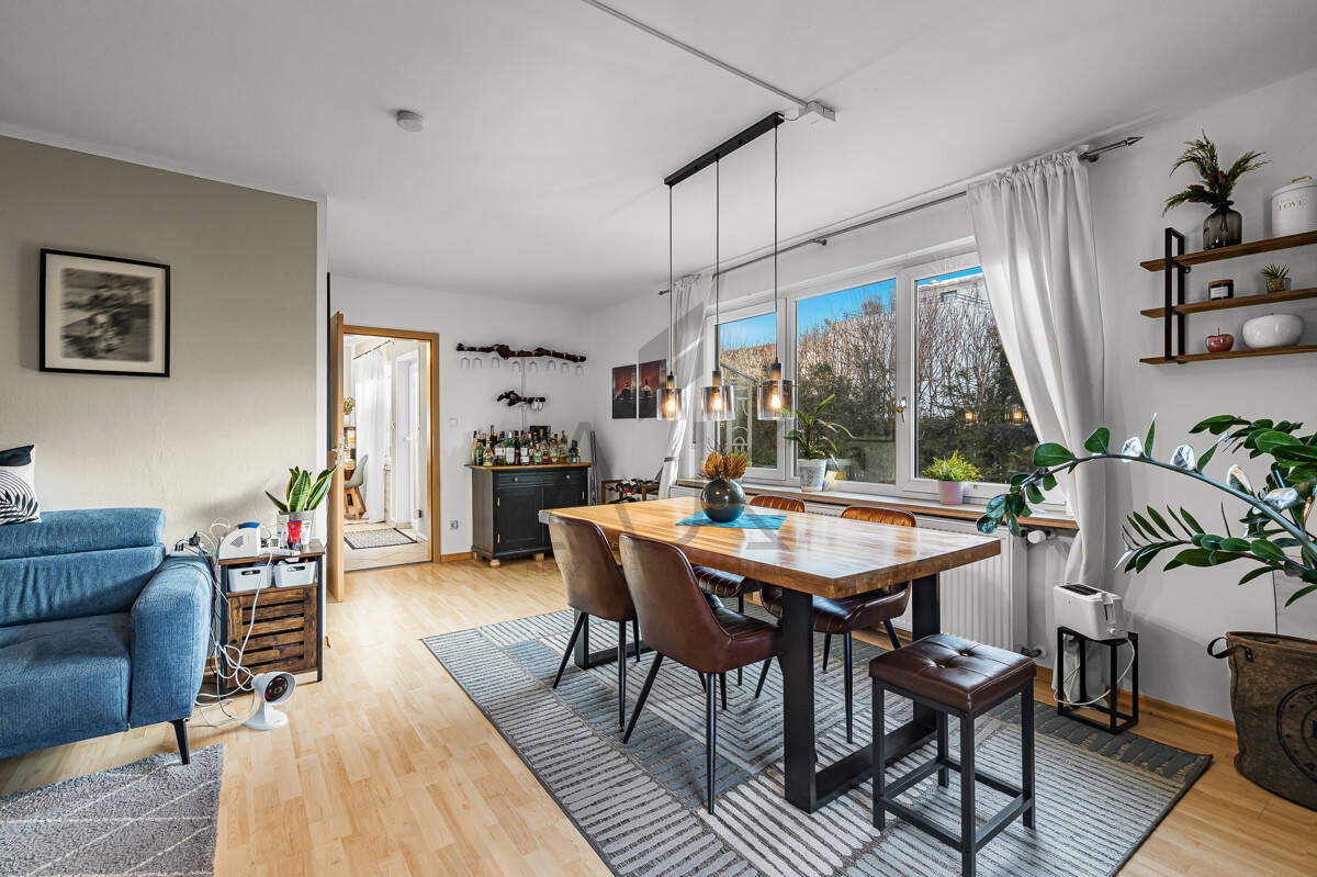 idyllisches Einfamilienhaus in ruhiger sonniger Lage im schönen Trudering mit 425 m2 Grund – München – Bild 1 von 9