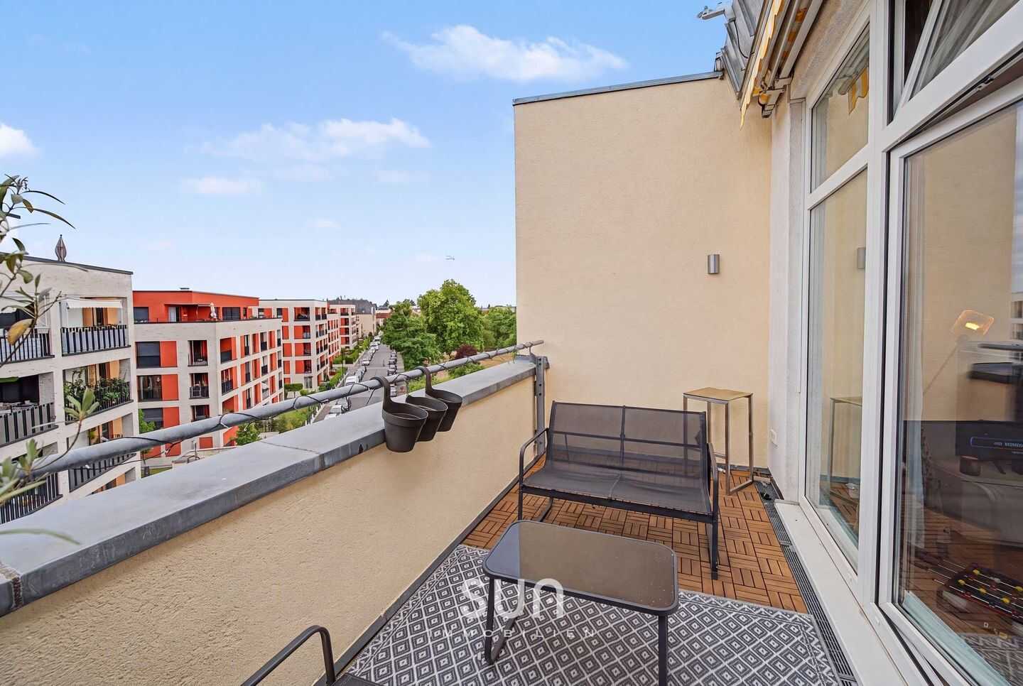 DARMSTADT-WESTS GRÜNSTE SEITE AM AKAZIENGARTEN - 2 Zimmer | Frisch saniert | Eigener Stellplatz