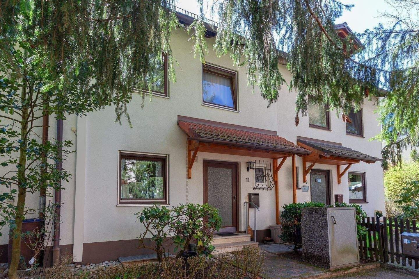 FBC - Zusammen leben: Stadtmittelhaus mit eigenem Wohnbereich im DG – Fürstenfeldbruck – Vorschaubild 3