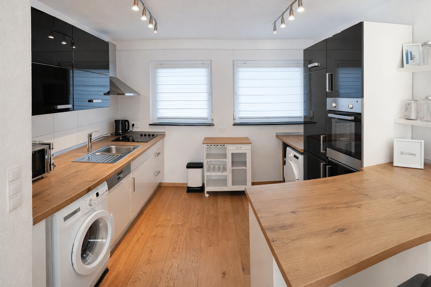 2 Zimmer Wohnung 61m2 mit Balkon vollmöbliert Nürnberg Messe – Nürnberg – Vorschaubild 6