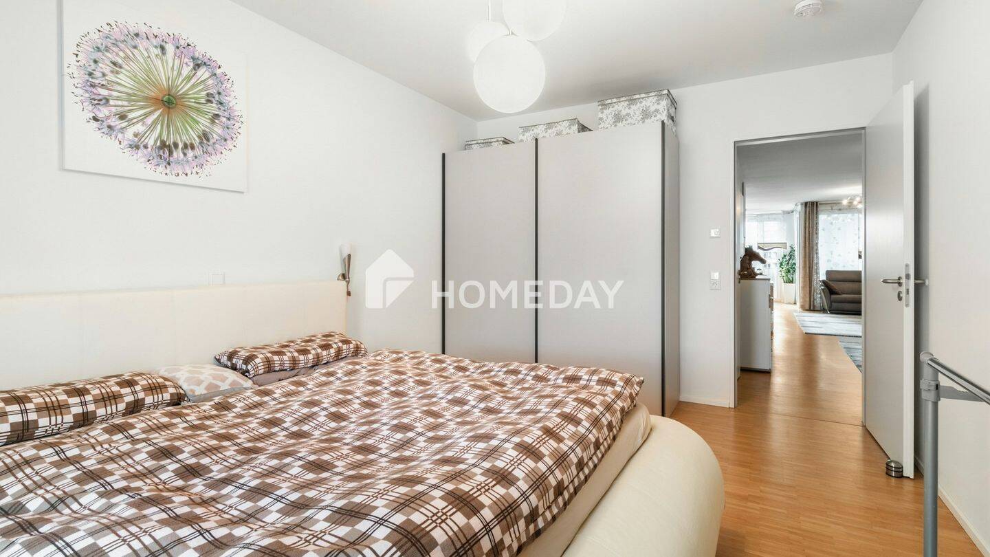 Stilvolle Drei-Zimmer-Wohnung mit Loggia und durchdachtem Grundriss in moderner Wohnanlage – Neu-Ulm – Vorschaubild 8