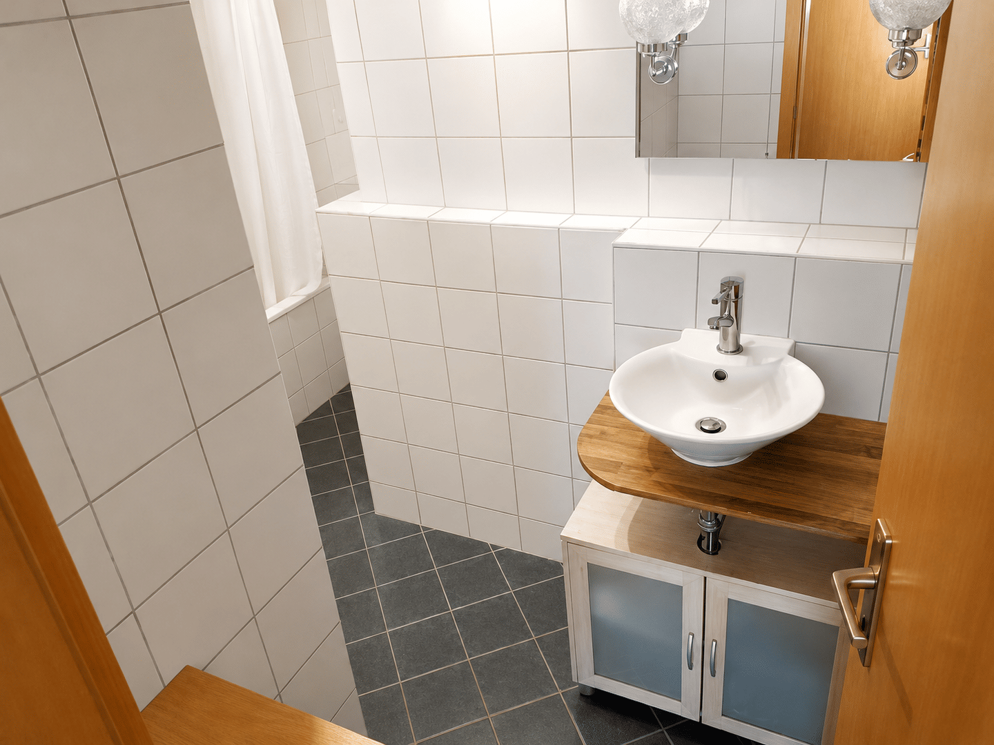 93 m² Wohnkomfort in Ingolstadt-West - 2 Balkone, 2 Bäder, Aufzug und TG-Stellplatz – Ingolstadt – Vorschaubild 5