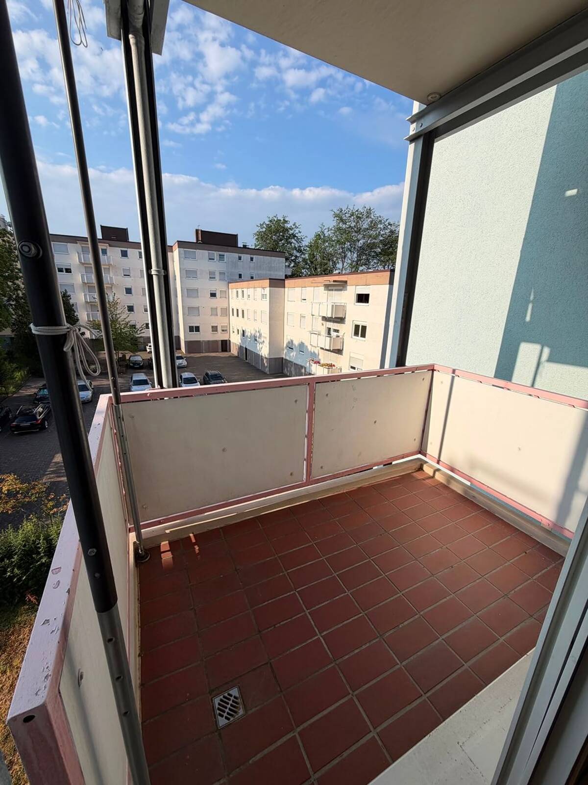 2 Zimmer Wohnung Ludwigshafen Friesenheim ab sofort bezugsfrei – 67063 Ludwigshafen am Rhein – Bild 1 von 9