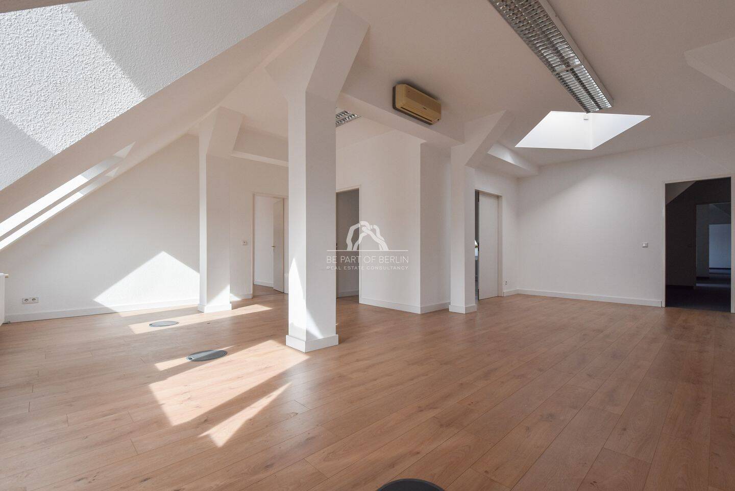TOP LAGE | AUSBLICK ÜBER BERLIN IN CHARLOTTENBURG | PROVISIONSFREI | – Berlin – Vorschaubild 7