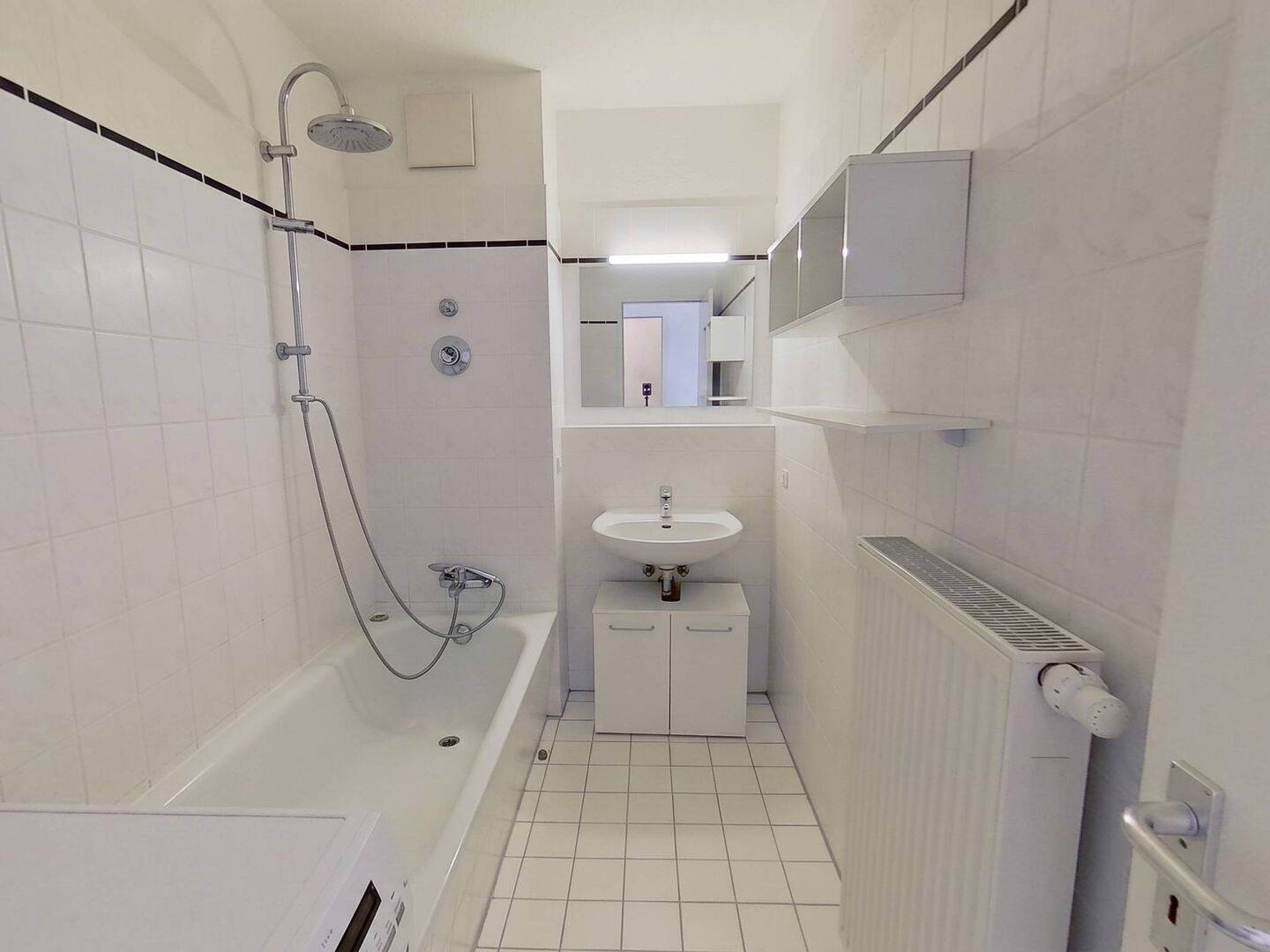 ** Umgeben vom Paunsdorfer Wäldchen: Schicke 2-Zimmer-Wohnung mit GARAGENSTELLPLATZ im Osten von Leipzig ** – Leipzig – Vorschaubild 8