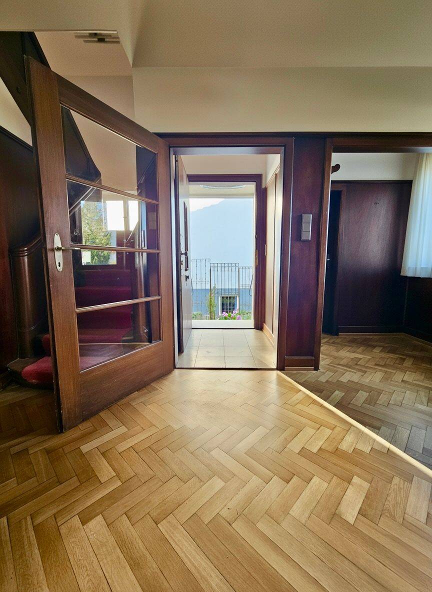 Villa mit großem Eckgrundstück mit Ausbaupotenzial in bester Oststadtlage - ideal für Kanzlei, Praxis oder Familie – Offenburg – Vorschaubild 3