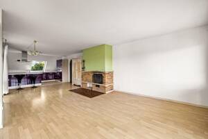 Großzügige Maisonettewohnung mit Fernblick, Balkon und Gartenanteil in Dasing! – 86453 Dasing – Vorschaubild 4