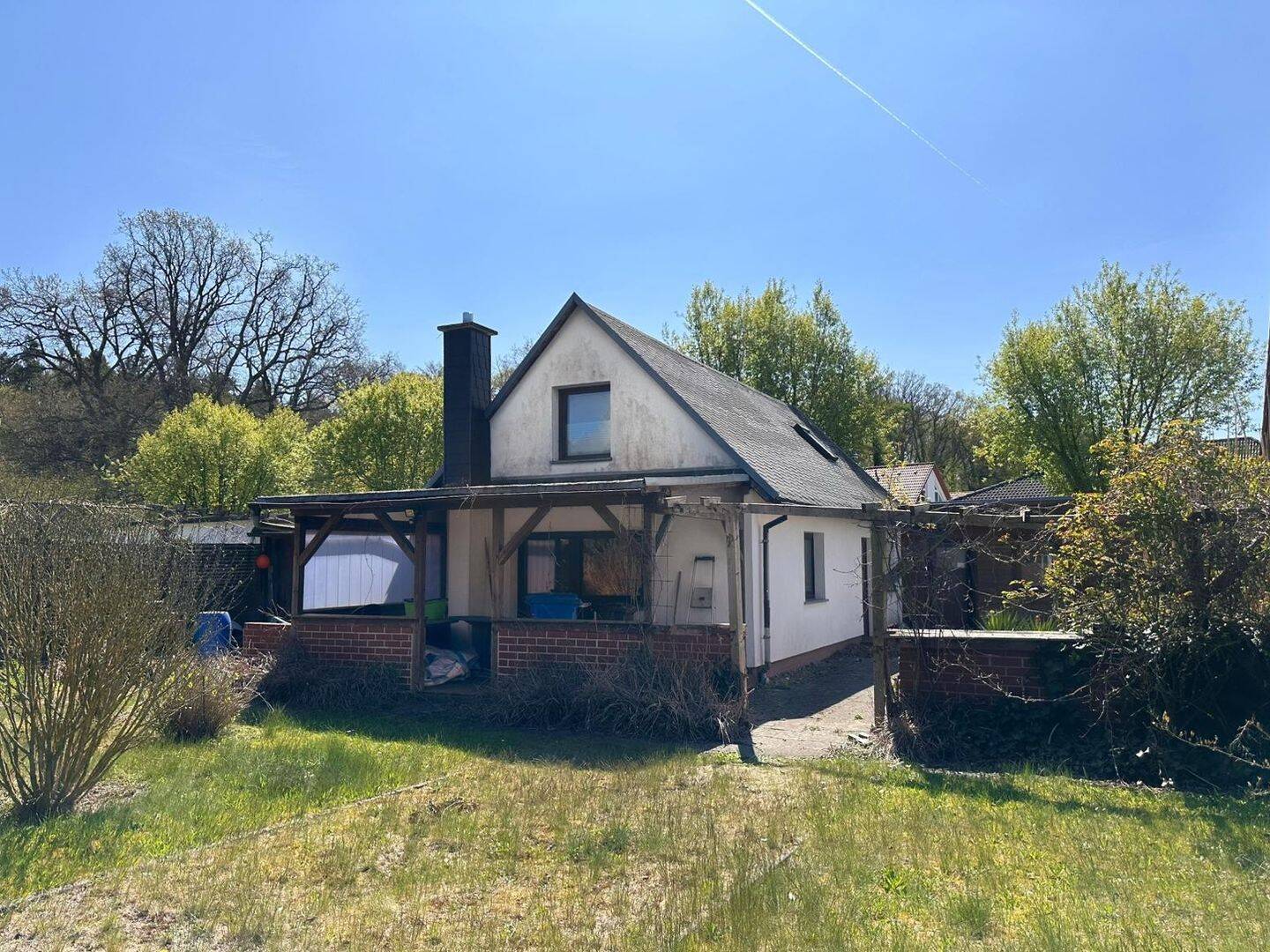 Einfamilienhaus mit Nebengelass auf großem Grundstück – naturnah und ruhig in Binz gelegen – Binz – Bild 1 von 5