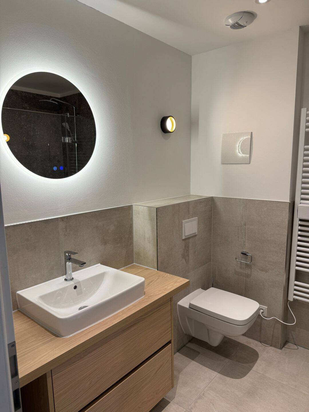 ***MÖBLIERTES APARTMENT IN BESTER LAGE~ALL-INCLUSIVE MIETE~LOGGIA*** – Leipzig – Vorschaubild 9