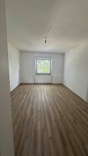 Wohnen mit Charakter: Großzügige 4-Zimmer-Wohnung in Bochum – 44894 Bochum – Vorschaubild 6