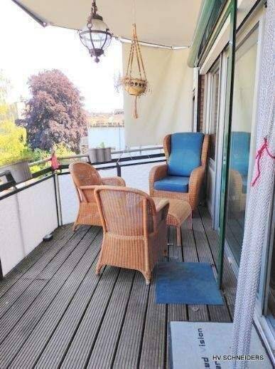 Krefeld-City, Ostwall 71 - Großteils möblierte 3-Zimmer-Maisonette-Wohnung (127qm) mit 2 großen Balkonen ab Oktober zu mieten !!! – Krefeld – Vorschaubild 7