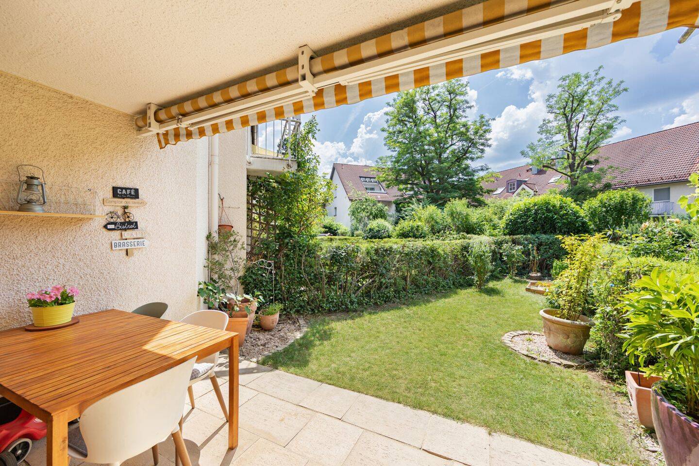 Großzügige Gartenwohnung in begehrter Lage mit idealem Grundriss – München – Vorschaubild 2