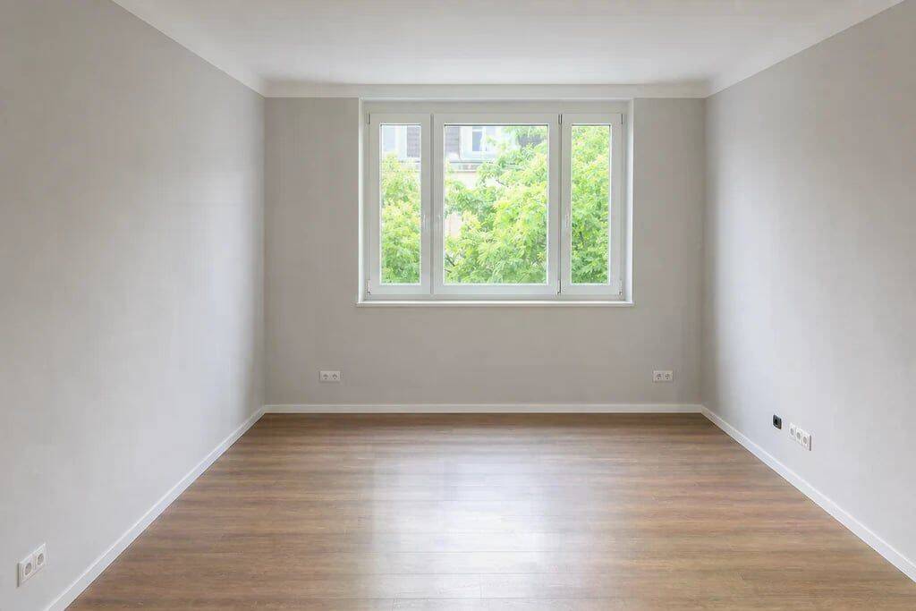 Lichtdurchfluteter Wohntraum in Pempelfort: Moderne 3-Zimmer-Wohnung mit Einbauküche – Düsseldorf – Vorschaubild 3