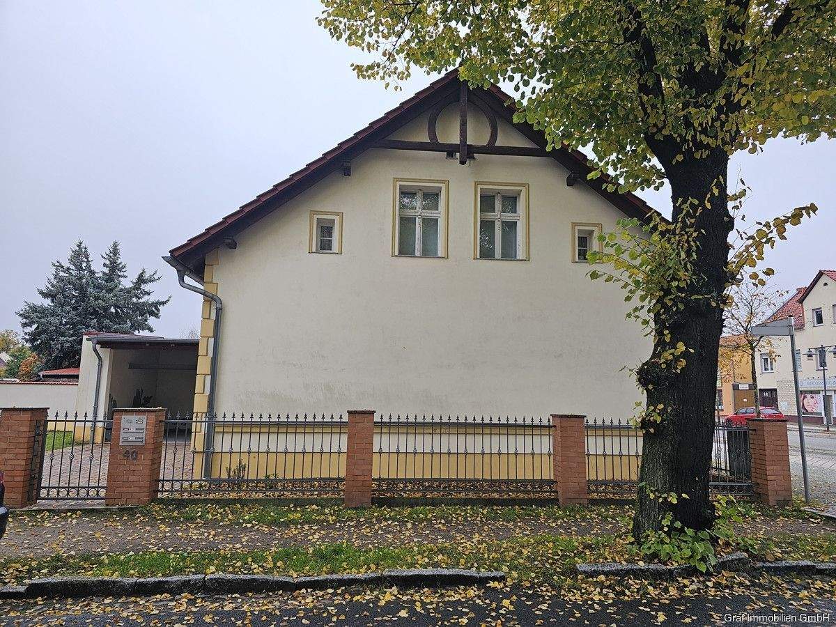 180 m² Einfamilienhaus inkl. Nebengebäude auf 720 qm Grundstück Alleinauftrag – Fürstenwalde/Spree – Bild 1 von 9