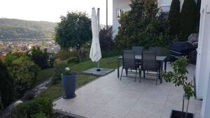 Möbliert, Aussicht aus Terrassenwohnung mit Bürobereich – 73655 Plüderhausen – Vorschaubild 2