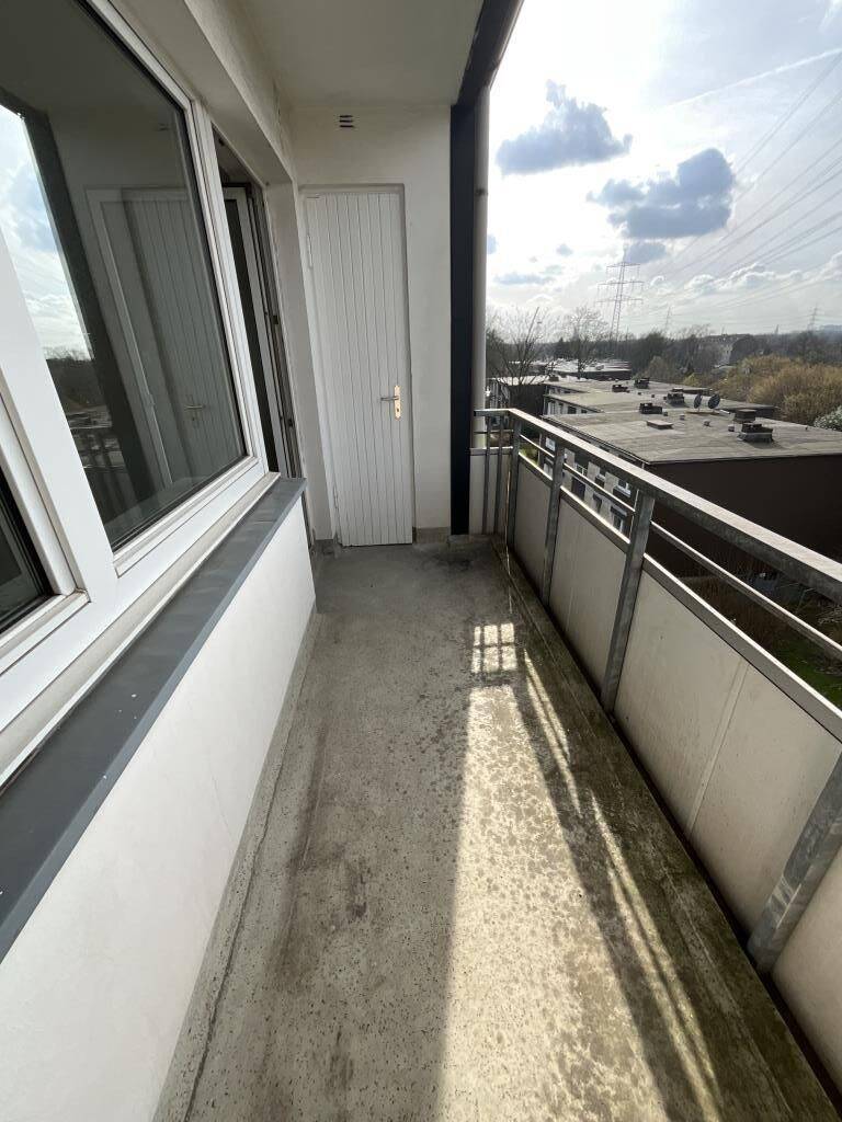 Tolle Balkonwohnung in ruhiger Lage - mit neuem Vinylboden – Duisburg – Vorschaubild 5