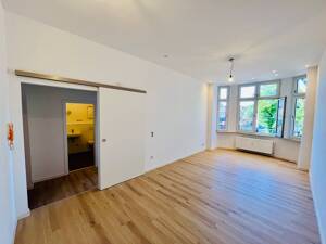 Top Saniert: Helle 1-Zimmer-Wohnung in Essen-Borbeck, barrierefrei