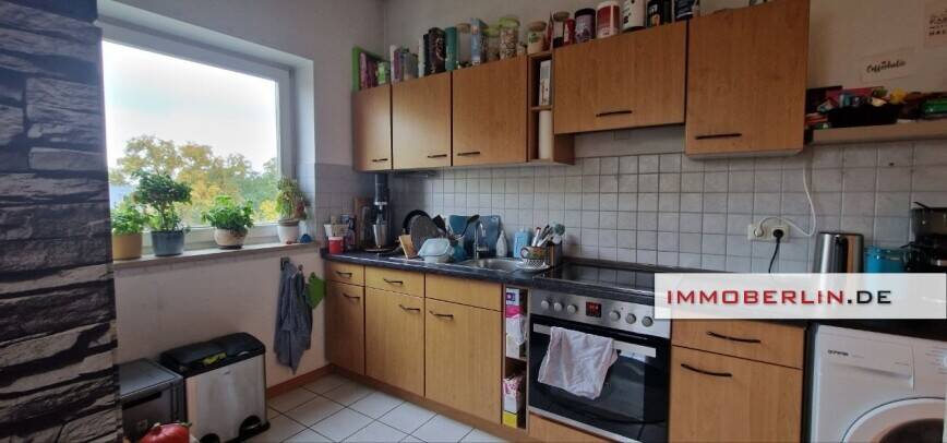 IMMOBERLIN.DE - Wohlfühllage in Wassernähe! Helle Wohnung mit Tiefgaragenstellplatz – Berlin – Vorschaubild 4