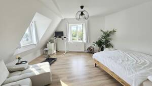 Investitionschance Lübeck: Vielseitige Wohn- und Gewerbeimmobilie mit Entwicklungspotenzial – 23552 Lübeck – Vorschaubild 6