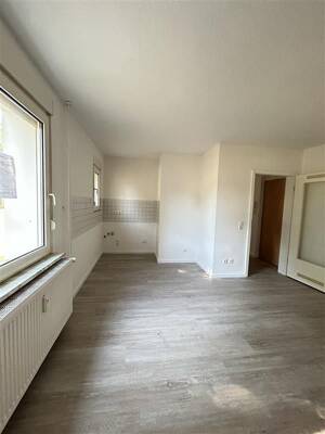 Einziehen & 300EUR Gutschein erhalten! – 47259 Duisburg – Vorschaubild 6